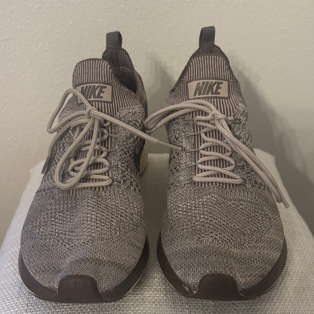 Nike Flyknit racer Men’s size 10 Rare/discontinued - Picture 2 of 7